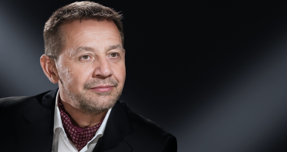 ЯКУШЕВ Юрий Александрович, директор